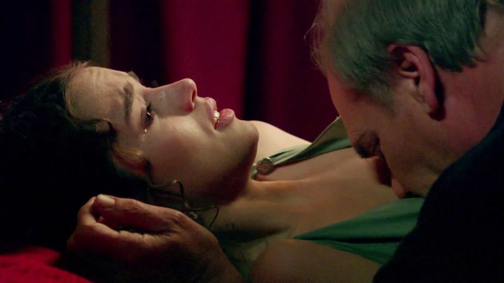 Ana de Armas sexy scene