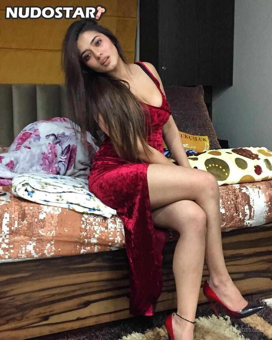 Ketika Sharma Leaked Photo 12