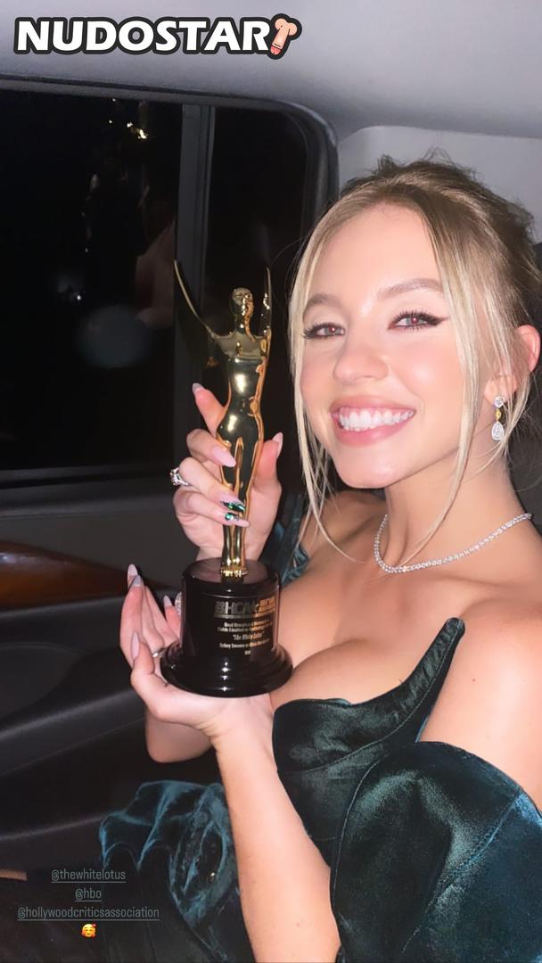 Sydney Sweeney Leaked Photo 32