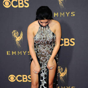 Ariel Winter sexy legs