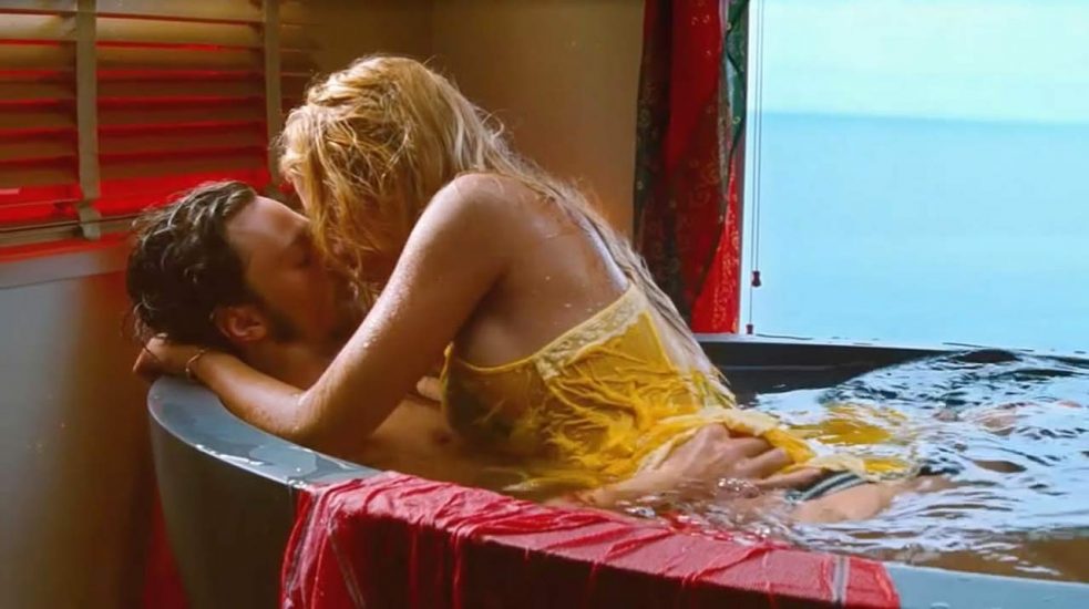 Blake Lively sex scene in bathtub