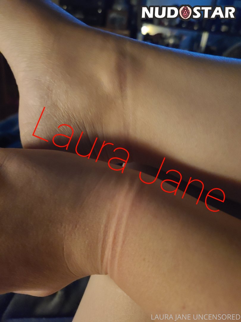 Laurajaneuncensored Leaked Photo 26