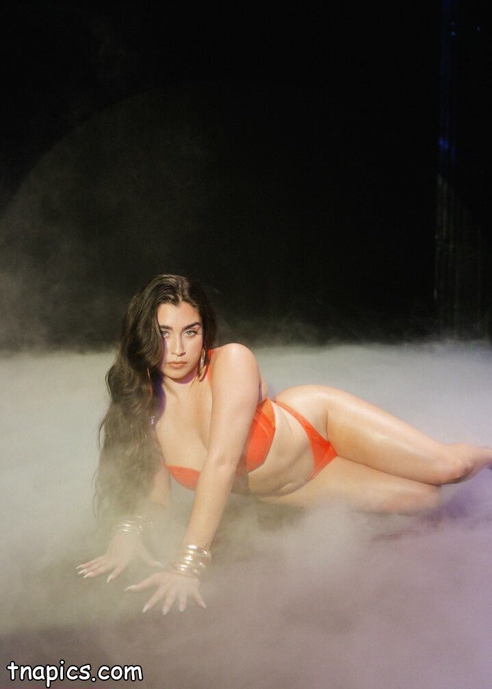 Lauren Jauregui Nude 25