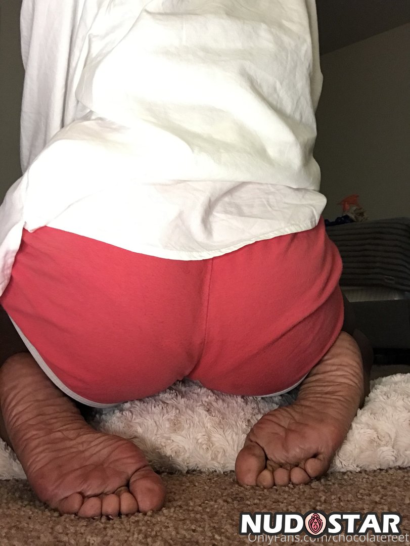 Littleebonyfeet Leaked Photo 36