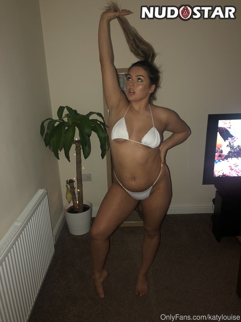 Katylouise Leaked Photo 33