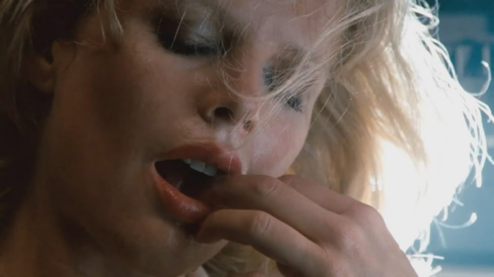 Kim Basinger masturbates in Nine and a Half Weeks 1