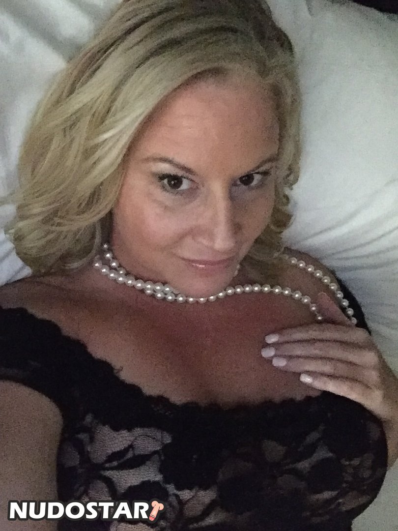 Tammy Lynn Sytch Leaked Photo 8