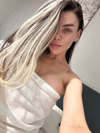 Nataliya Zibrova Nude Leaks OnlyFans Photo 38