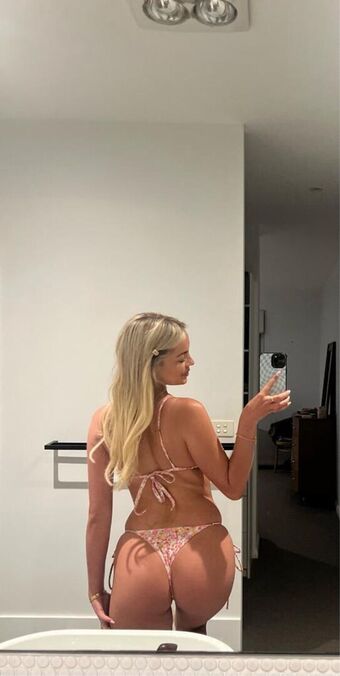 brontesheppeard Nude Leaks OnlyFans Photo 21