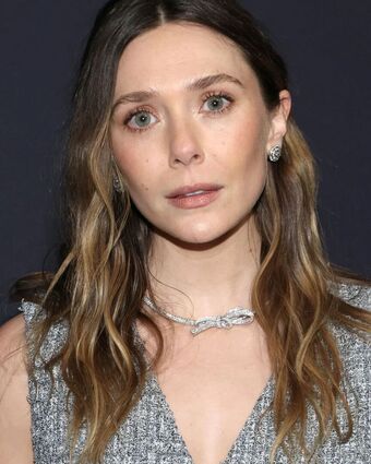 Elizabeth Olsen Nude Leaks OnlyFans Photo 175