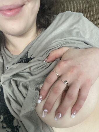 ally.foryou Nude Leaks OnlyFans Photo 17