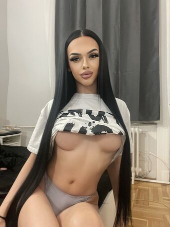 Hamza Alexa Nude Leaks OnlyFans Photo 31