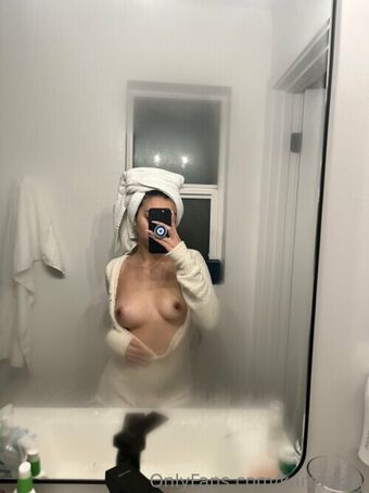 spoiledkitt4n Nude Leaks OnlyFans Photo 3