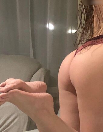 illbitu / Angelica Nude Leaks OnlyFans Photo 14