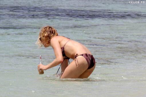 Sienna Miller Nude Leaks OnlyFans Photo 71