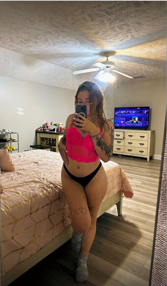 yalllovemadiii Nude Leaks OnlyFans Photo 2