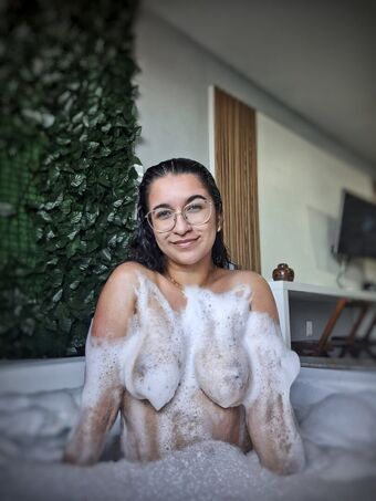 Capri92ca Caprica Nude Leaks OnlyFans Photo 4