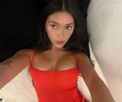 Holly Lim-Torres Nude Leaks OnlyFans Photo 16