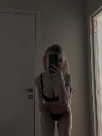 Sorabi Nude Leaks OnlyFans Photo 189