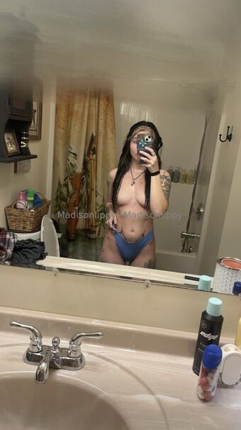 madison_lippy Nude Leaks OnlyFans Photo 19