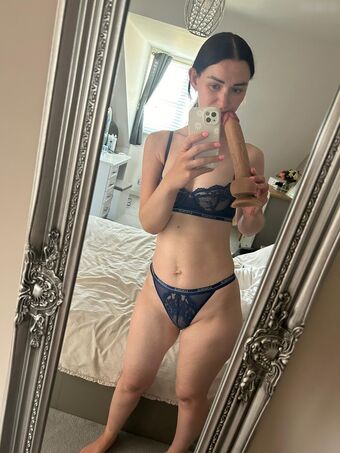 bella97xo Nude Leaks OnlyFans Photo 10